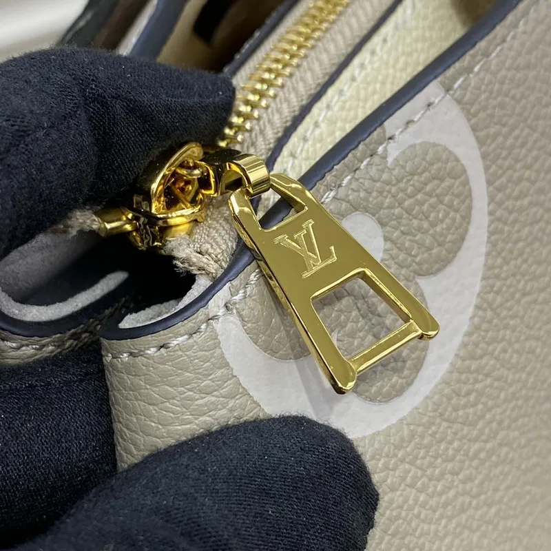 Louis Vuitton LV M45833 Grand Palais Monogram empreinte Šedá a Béžová