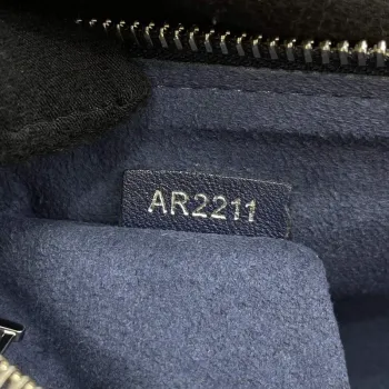 LV M21282 Louis Vuitton Coussin PM Taška Námořnická Modrá