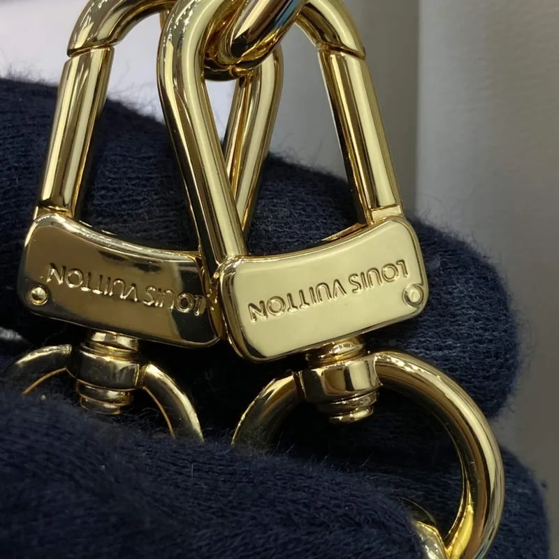 LV M20378 Louis Vuitton Coussin PM Taška Bílá