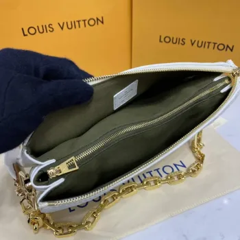 LV M20378 Louis Vuitton Coussin PM Taška Bílá