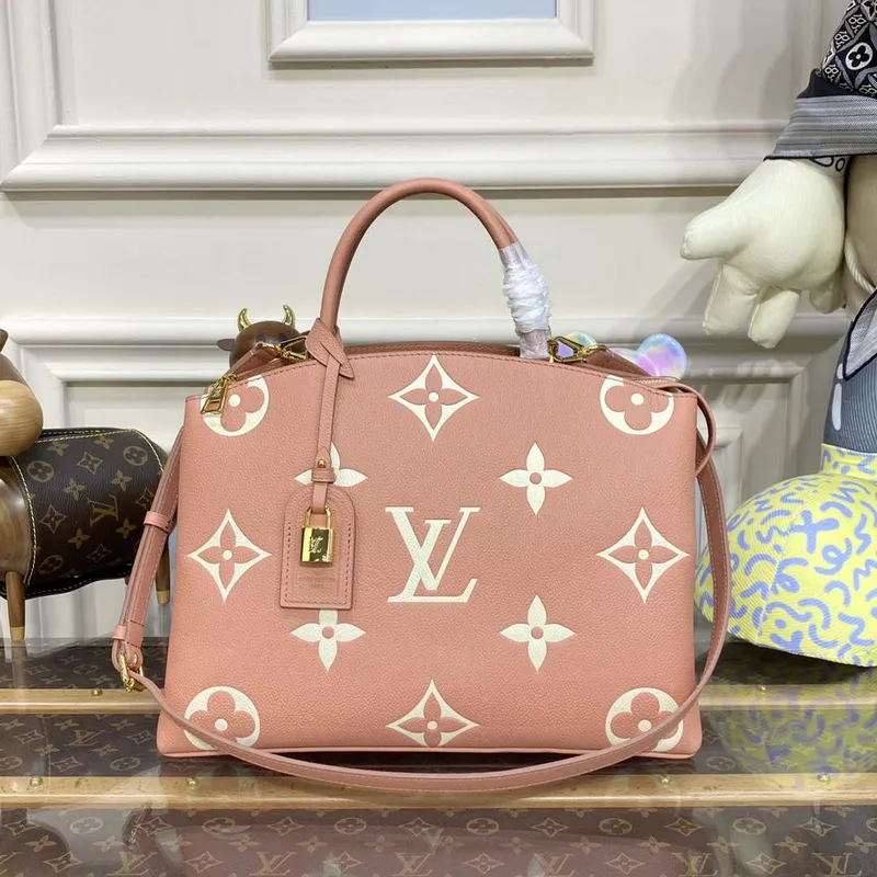 Louis Vuitton LV M45811 Grand Palais Monogram empreinte Růžová