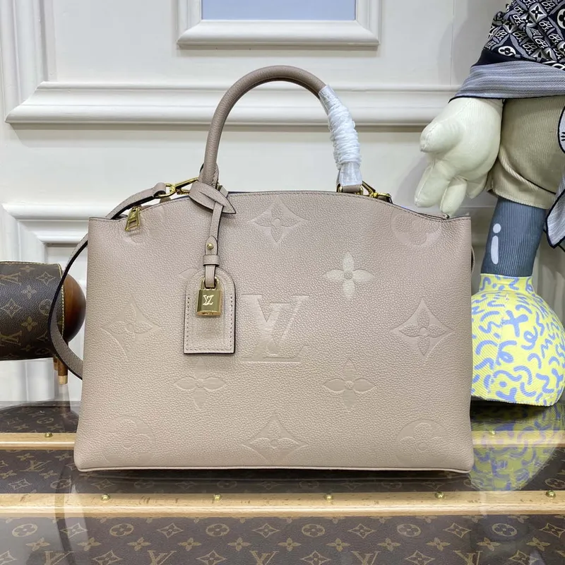 Louis Vuitton LV M45833 Grand Palais Monogram empreinte Tourterelle Šedá