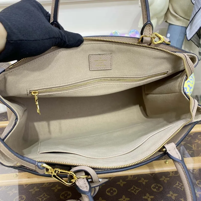 Louis Vuitton LV M45833 Grand Palais Monogram empreinte Tourterelle Šedá