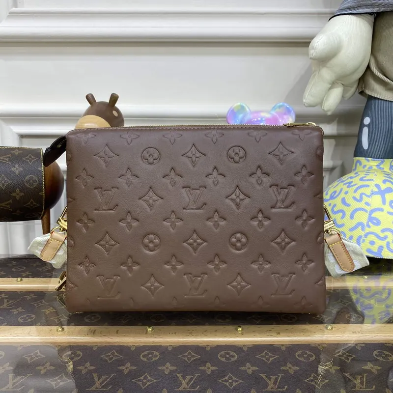 LV M21263 Louis Vuitton Coussin PM Taška Taupe Hnědá