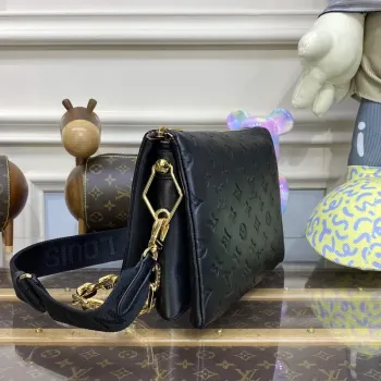 LV M21260 Louis Vuitton Coussin PM Taška Černá