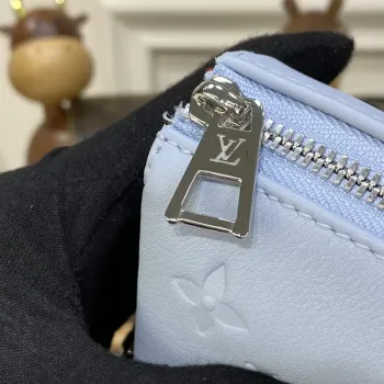 LV M21197 Louis Vuitton Coussin PM Taška Ledově Modrá