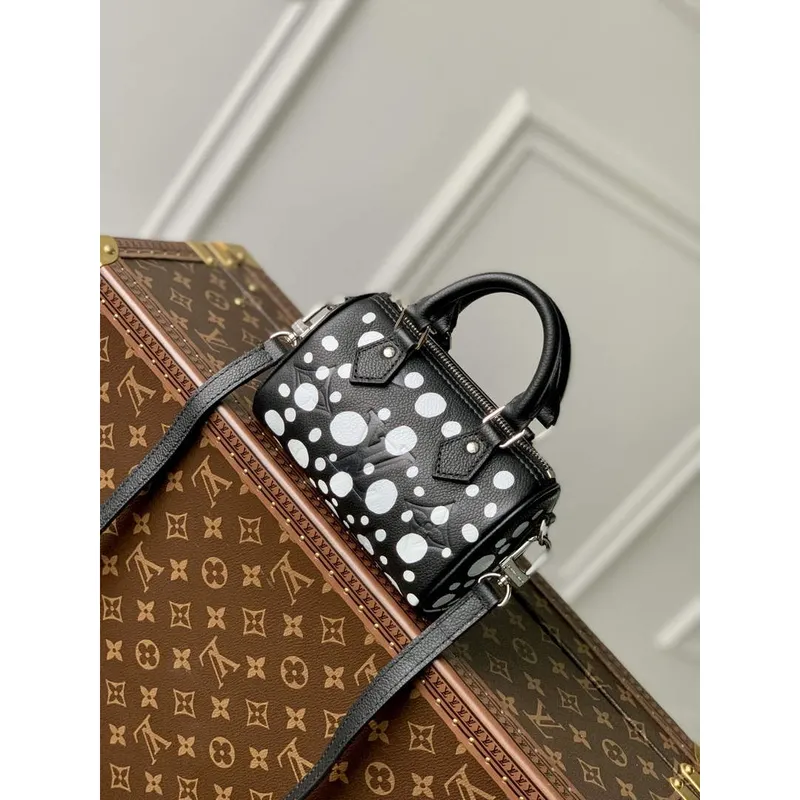 LV M81910 Louis Vuitton LV x YK Nano Speedy Bag černá a bílá