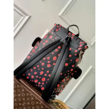 LV M21978 Louis Vuitton LV x YK Christopher Batoh Taurillon Monogram