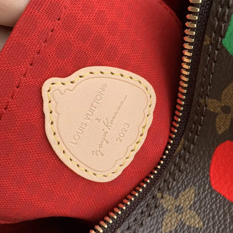 LV M46450 Louis Vuitton LV X YK SQUARE Kabelka (omezená edice v Číně)