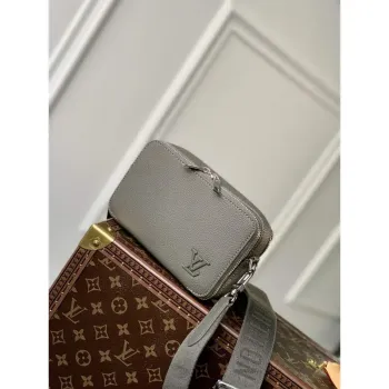 LV M59161 Louis Vuitton Alpha Wearable Wallet Zelená