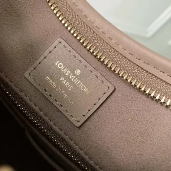 Louis Vuitton LV M46292 Carryall PM Monogram Tourterelle Šedá