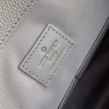 LV M21542 Louis Vuitton Taška Takeoff Khaki