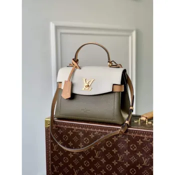 LV M20797 Louis Vuitton Lockme Ever BB Kabelka Světle Khaki Zelená