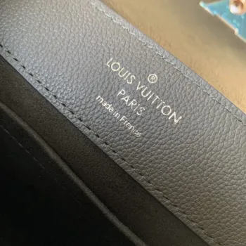 LV M20797 Louis Vuitton Lockme Ever BB Kabelka Světle Khaki Zelená