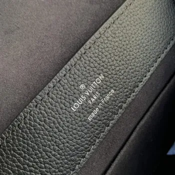 LV M20997 Louis Vuitton Lockme Ever Mini Kabelka Černá