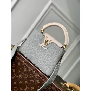 LV M21296 Louis Vuitton Capucines Mini Kabelka Steeple Gray / Greige