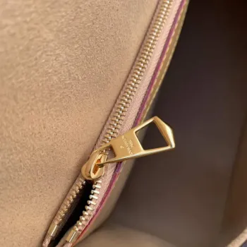 LV M46317 Louis Vuitton Diane Monogram Kabelka