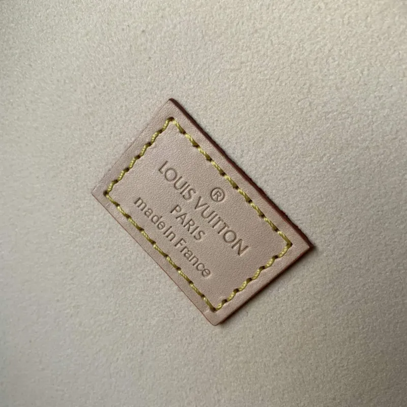 LV M20292 Louis Vuitton Coffret Tresor 24 Případ Meruňka