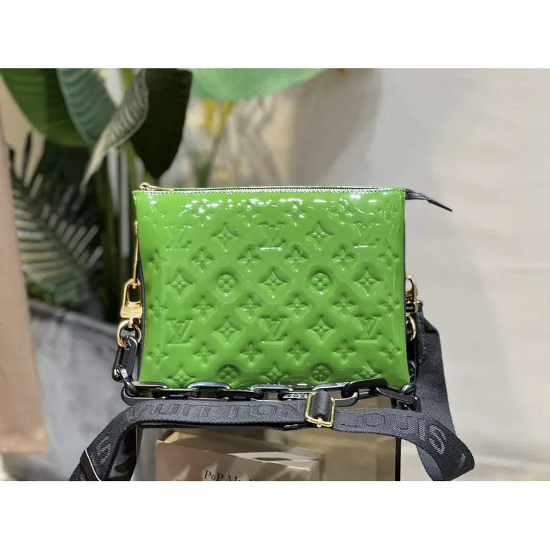 LV M20565 Louis Vuitton Coussin PM Taška z patentované telecí kůže Zelená