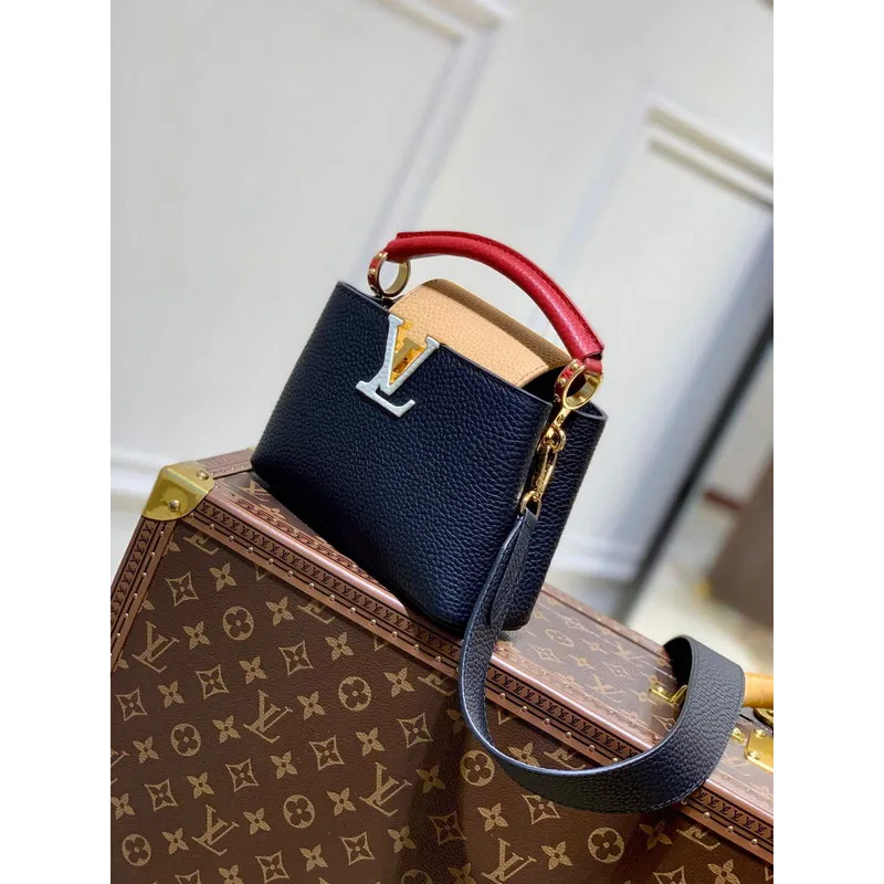 LV M20704 Louis Vuitton Capucines Mini Kabelka Černá