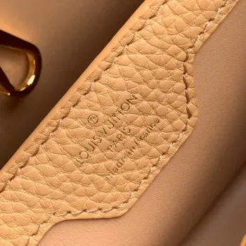 LV M20784 Louis Vuitton Capucines MM Kabelka Dřevo Hnědá