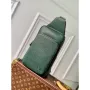 LV M30860 Louis Vuitton Avenue Sling Bag Zelená