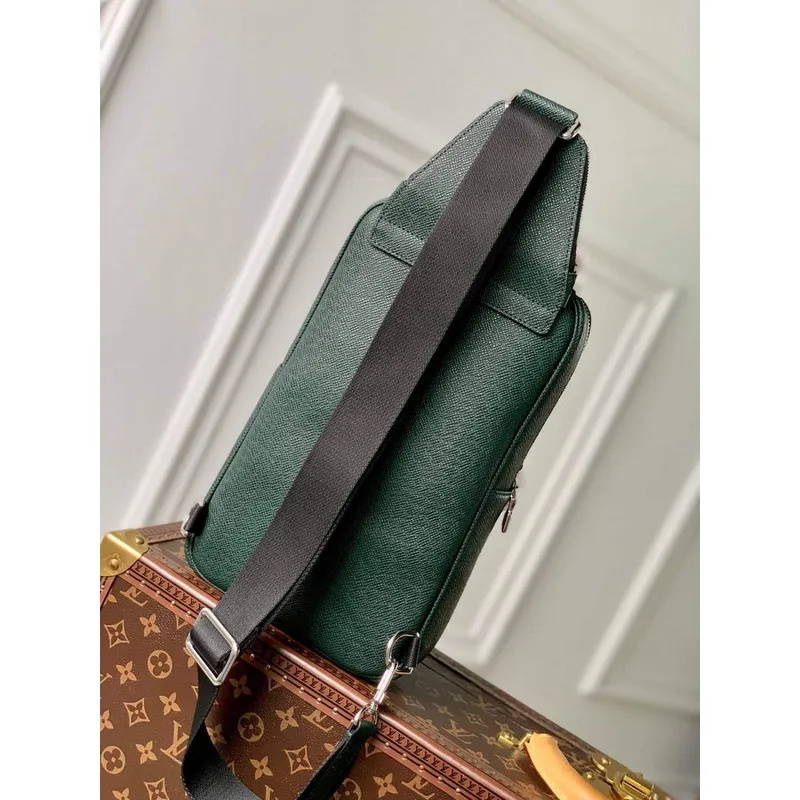 LV M30860 Louis Vuitton Avenue Sling Bag Zelená