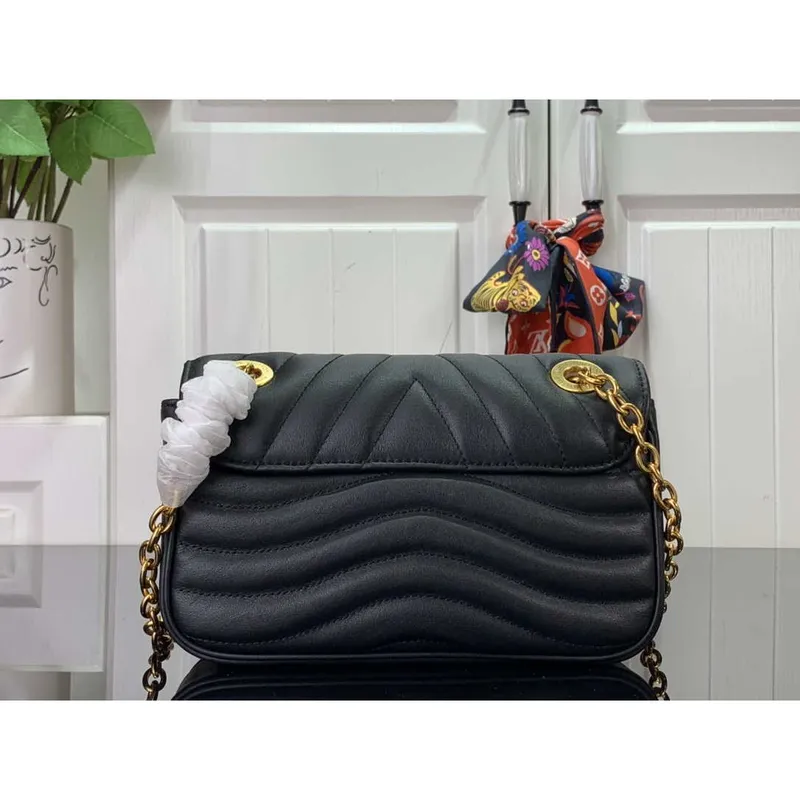 LV M20687 Louis Vuitton New Wave Multi Pochette Kůže M20838 Černá