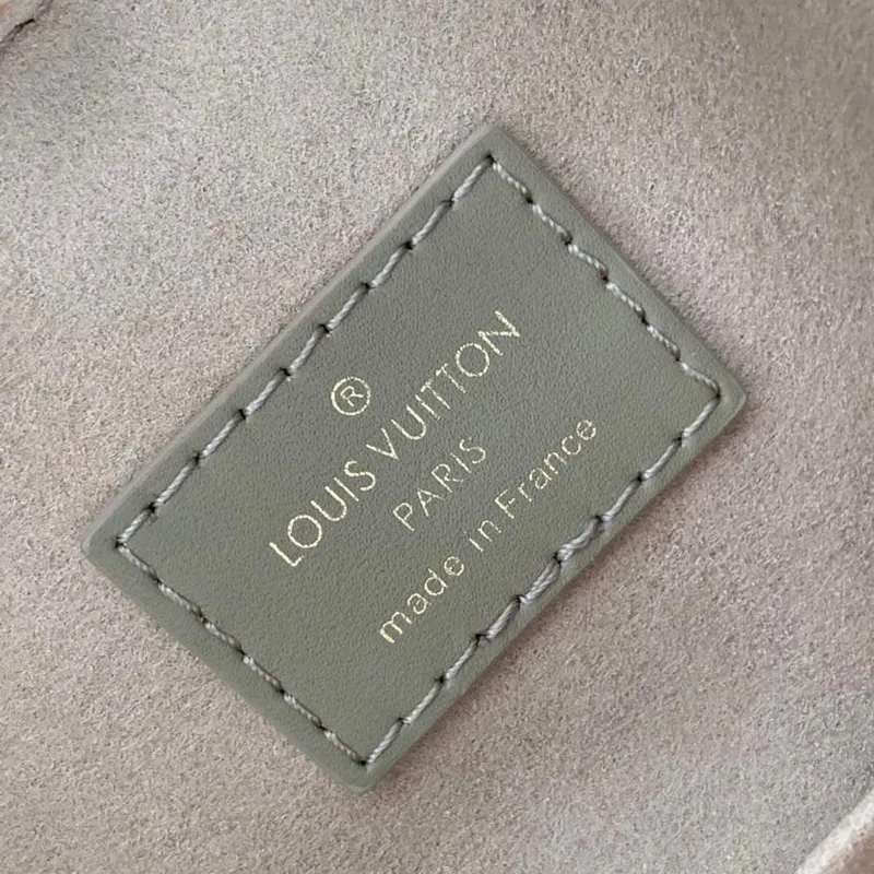 LV M57729 Louis Vuitton Taška On My Side PM Béžová