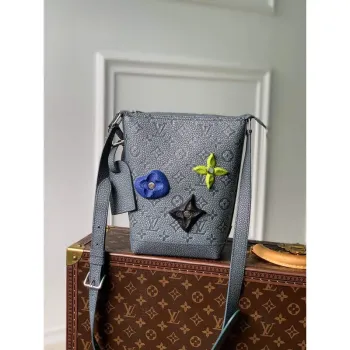 LV M20875 Louis Vuitton Hobo Cruiser PM Taška Šedá
