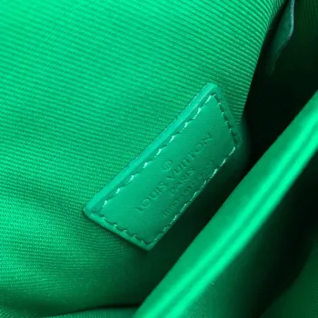 LV M81525 Louis Vuitton S LOCK Vertikální nositelná peněženka Mátově zelená