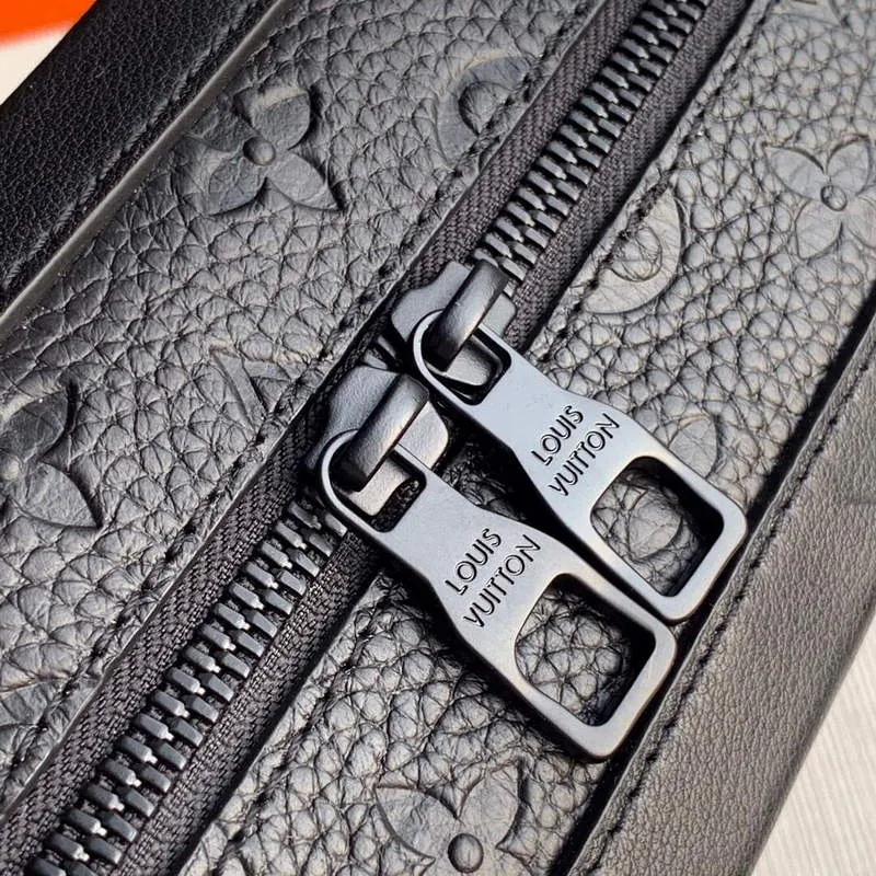 LV M55700 Taška Soft Trunk Louis Vuitton Černá