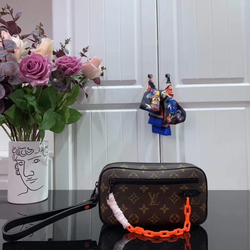 LV M68321 Louis Vuitton Pochette Volga Taška Hnědá