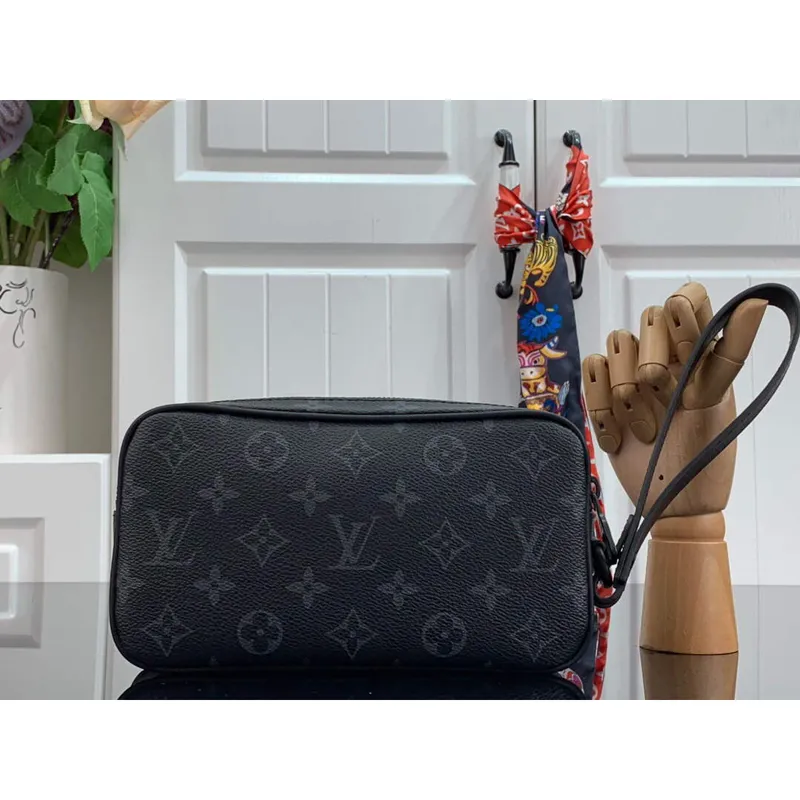 LV M68321 Louis Vuitton Pochette Volga Taška Černá