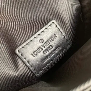 LV M81522 Louis Vuitton S LOCK Vertikální nositelná peněženka černá