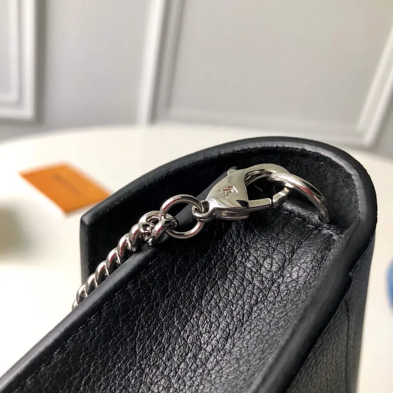 LV M63471 Louis Vuitton Mylockme Chain Pochette Černá