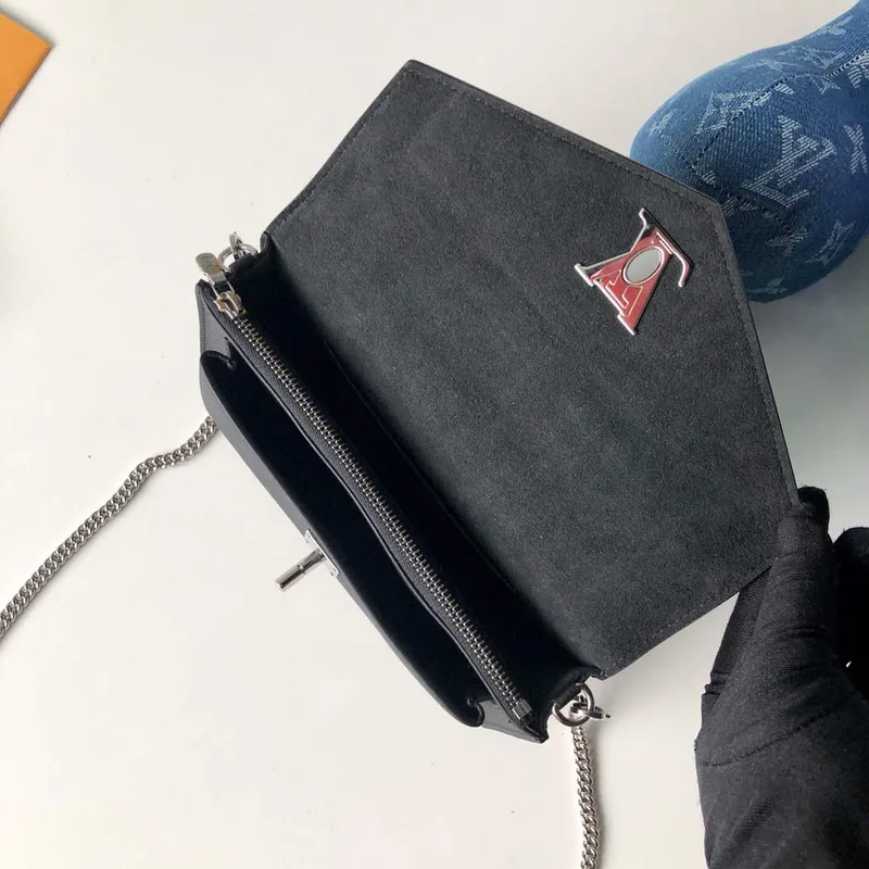 LV M63471 Louis Vuitton Mylockme Chain Pochette Černá