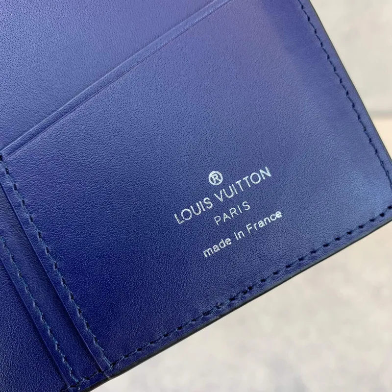 LV M81405 Louis Vuitton Brazza Wallet jiné kůže Modrá