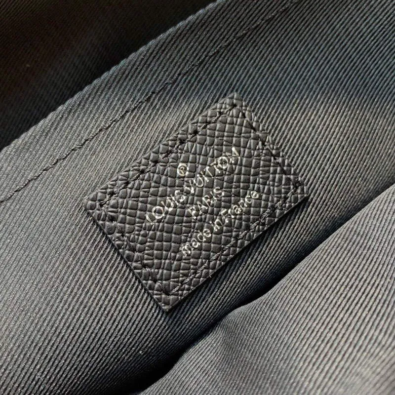 LV M33435 Louis Vuitton Outdoor Messenger PM Taška Černá