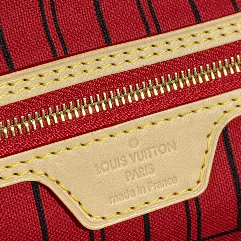 Louis Vuitton LV M41177 Neverfull MM Monogram Canvas Cerise Red