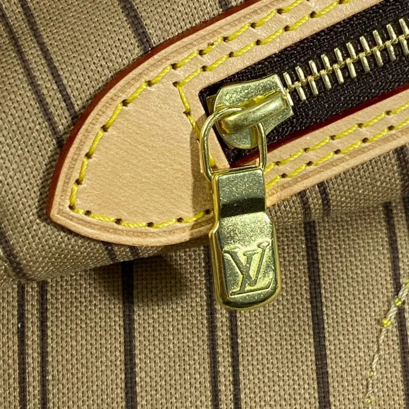 Louis Vuitton LV M40995 Neverfull MM Monogram Canvas Béžová