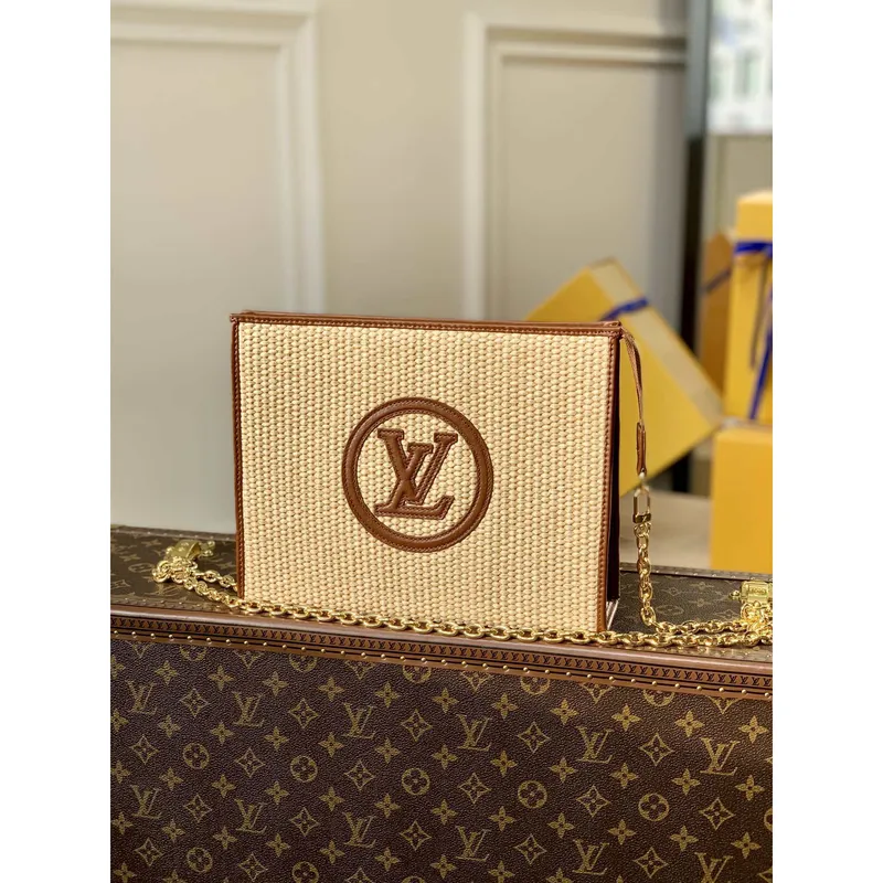 LV M81366 Louis Vuitton Toaletní taška na řetízku Hnědá