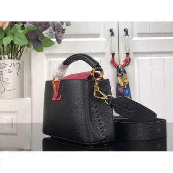 LV M59882 Louis Vuitton Capucines Mini BB Kabelka Černá