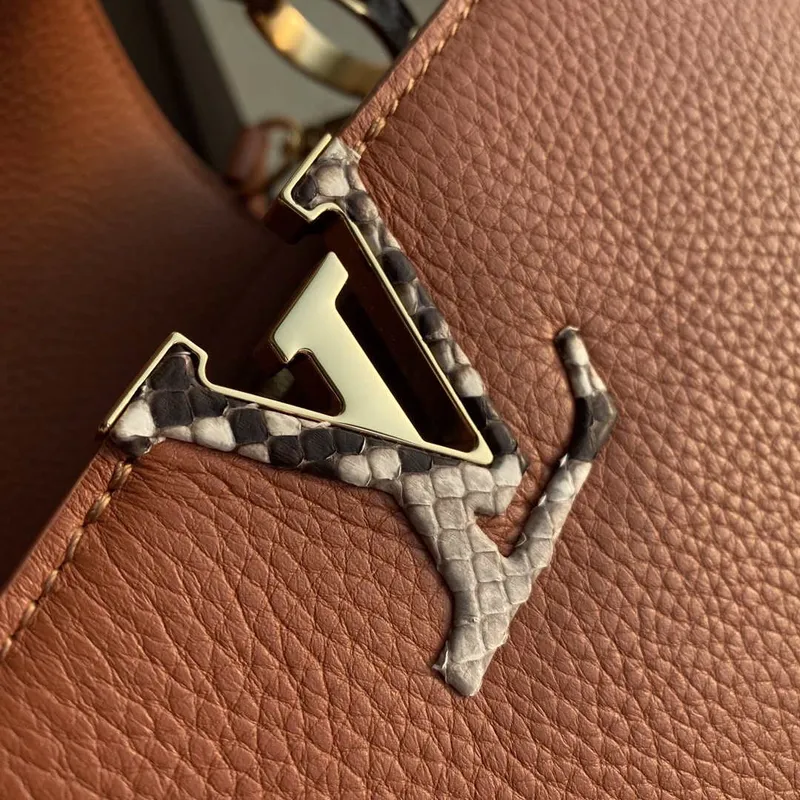 LV N97980 Louis Vuitton Capucines MM Taška Hnědá