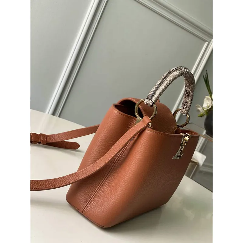 LV N97980 Louis Vuitton Capucines BB Kabelka Hnědá