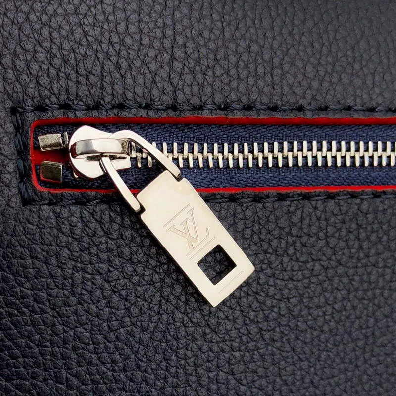 LV M56137 Louis Vuitton Mylockme Chain Bag Námořnická modrá