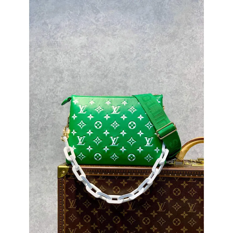 LV M20760 Louis Vuitton Coussin PM Kabelka Zelená