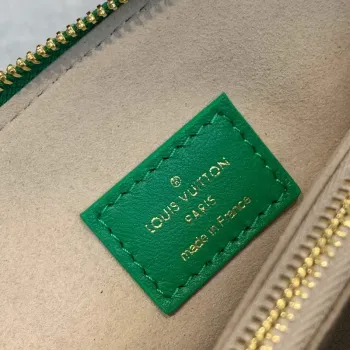 LV M20760 Louis Vuitton Coussin PM Kabelka Zelená