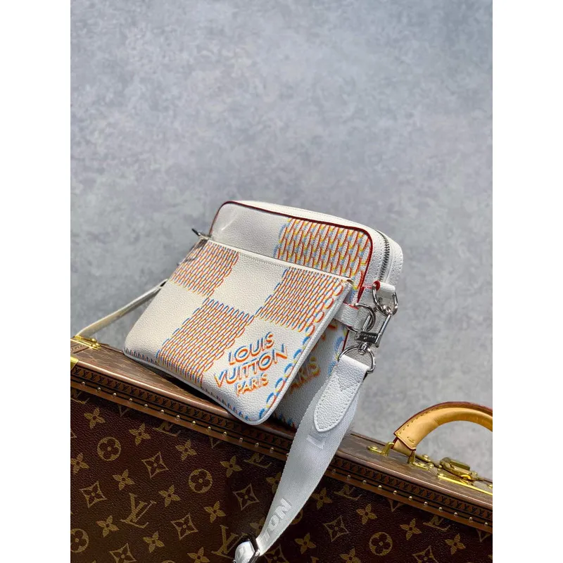 LV M20665 Louis Vuitton Trio Messenger Ostatní kůže