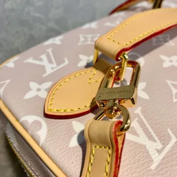 LV M80357 Louis Vuitton Nice BB Toaletní taška